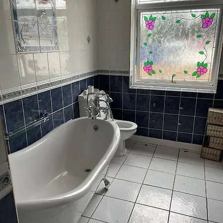 Immaculate 1-Bed House In Leeds Prázdninový dům